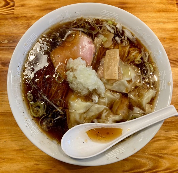 「わんたん中華そば 950円」@世田谷製麺所の写真