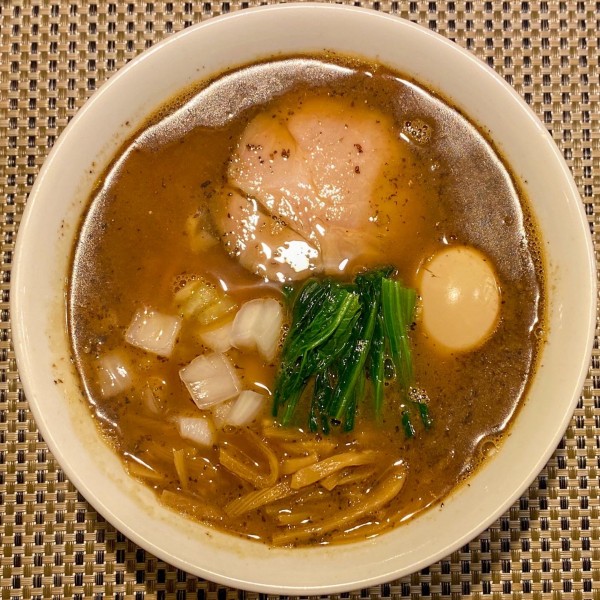 「味玉焦がし煮干らぁめん（麺変更）¥1,020」@らぁめんや やしげるの写真