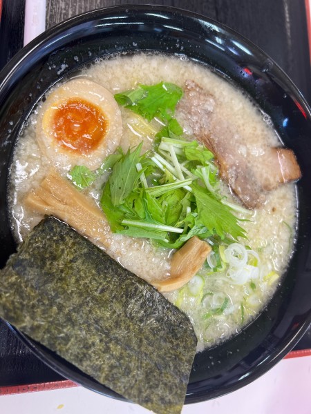 「鶏白湯ラーメン」@ラーメンガキ大将 谷田部店の写真