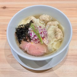 青森ワンタン拉麺白（塩）・あどはだりほたて和え玉・南部せんべい