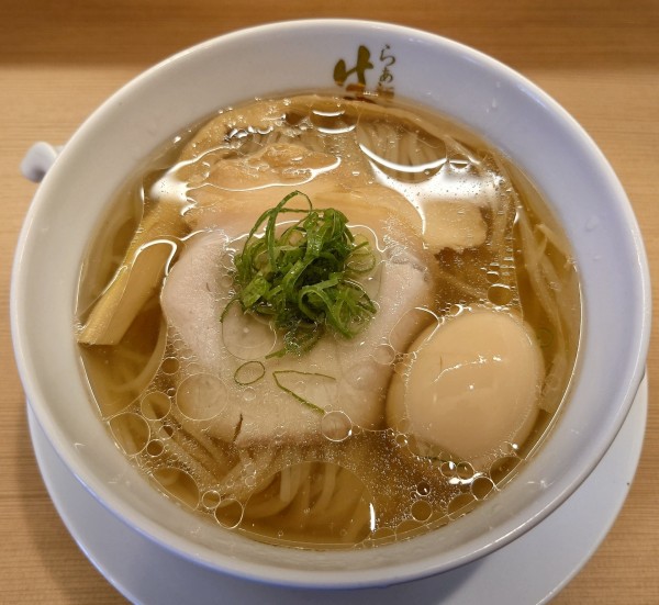「味玉牡蠣香る塩らぁ麺(950円)」@らぁ麺 はやし田 入間店の写真