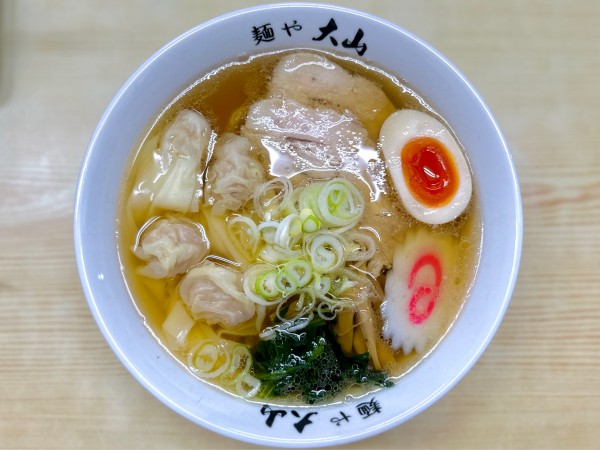 「★醤油ワンタンめん(数量限定)🍜¥980」@青竹手打ちラーメン 麺や大山の写真