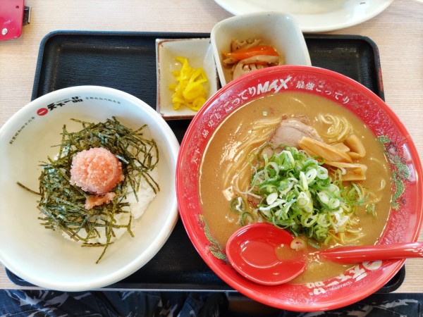 「こってりMAXスープライスセット」@天下一品 鈴鹿店の写真