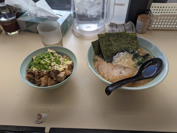 「鬼こってりラーメン・チャーシューマヨ丼」@横浜家系ラーメン田中の写真