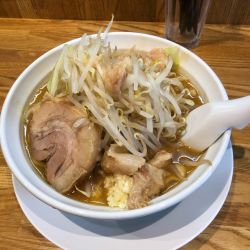 ラーメン濃厚:850円