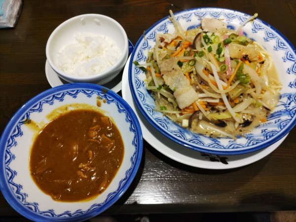 「カレーちゃんぽん」@伊万里ちゃんぽん 新橋店の写真