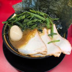 チャーシューメン(3枚)味玉ほうれん草海苔増し