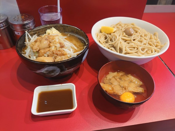 「つけ麺並/エビ油/脂生卵/ニンニク/脂」@麺屋HEROの写真