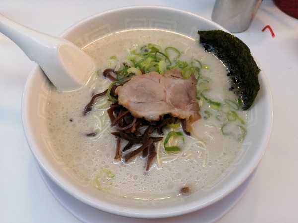 「ラーメン　　600円」@博多天神 新橋1号店の写真