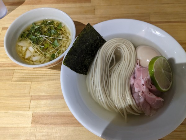 「味玉昆布水つけ麺 白」@一番だしラーメン しんせんの写真