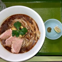 伊吹いりこ出汁　鴨ネギ冷やしらーめん