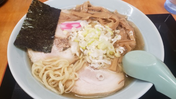 「手打ち中華そば＋チャーシュー」@中華そば 香十の写真