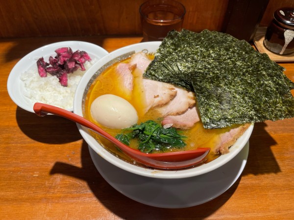 「チャーシューメン + のり + 味玉」@麺家 龍～Ryo～の写真