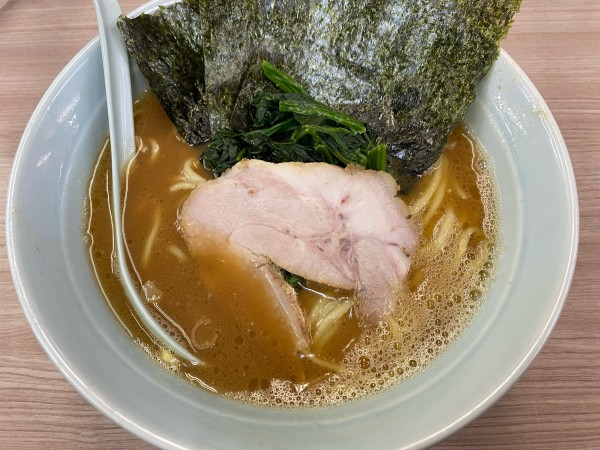 「ラーメン並 650円」@横浜ラーメン 武蔵家 白山店の写真
