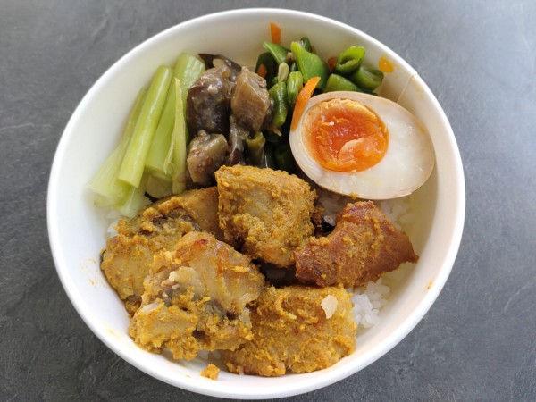 「（数量限定）メカジキの塩麹カレー焼き丼　９００円」@米結の写真