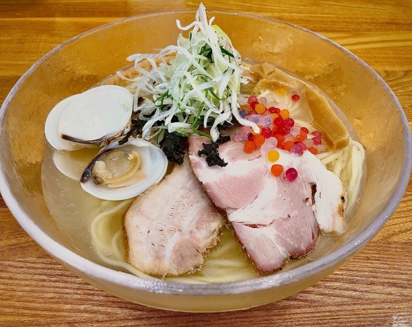 「【限定】冷製貝出汁し白醤油（1000円）」@麺彩 こはねの写真