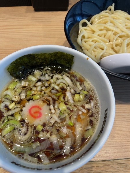「つけ麺ライト」@UNDER GROUND RAMEN 頑者 グランエミオ所沢店の写真