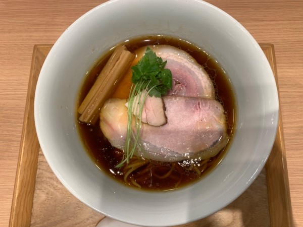 「【紫陽花】醤油らぁ麺」@ラーメンWalkerキッチンの写真
