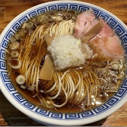 中華そば（麺半分）