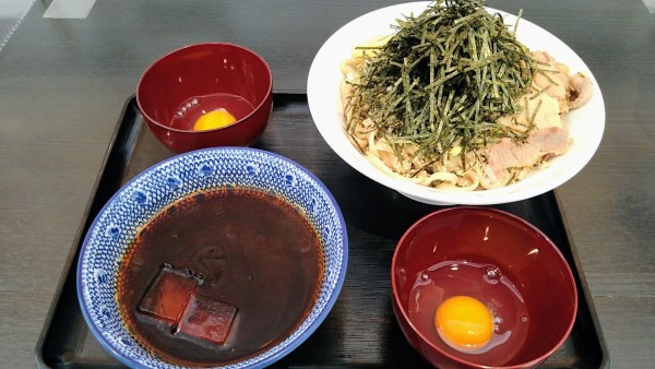 「【限定】MINATO-YA(250g・ニンニク少なめ)+生卵」@THE FATTON 静大前店の写真