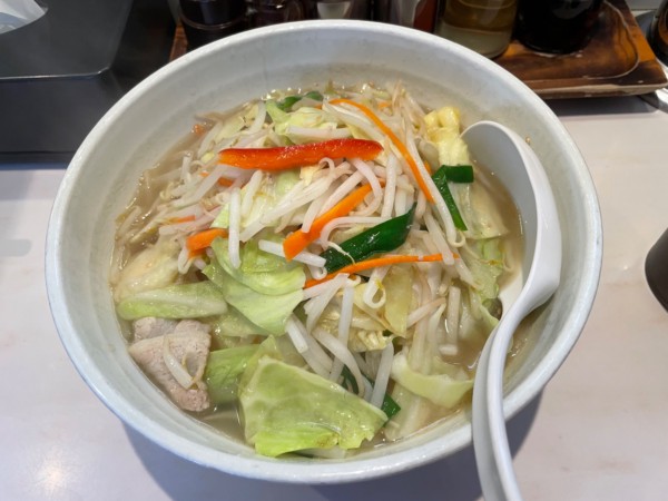 「具たっぷりタンメン」@日高屋 江戸川橋店の写真