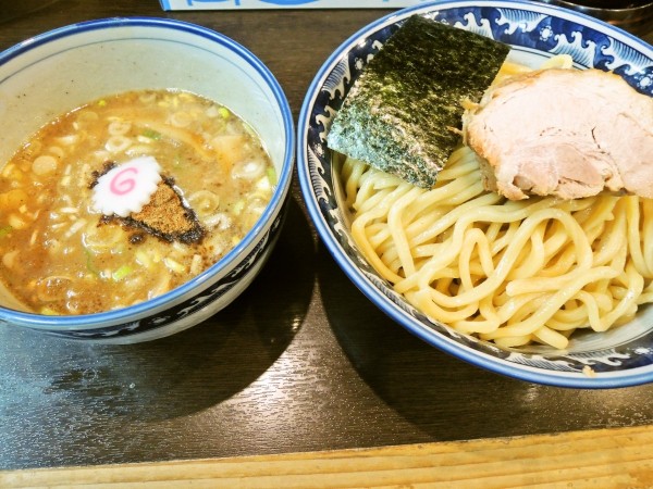 「つけそば」（850円）