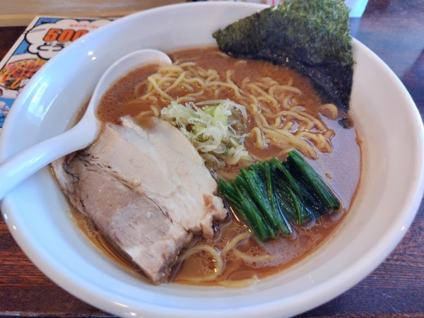 「煮干し醤油らーめん ※クーポンで500円」@麺や常勝の写真