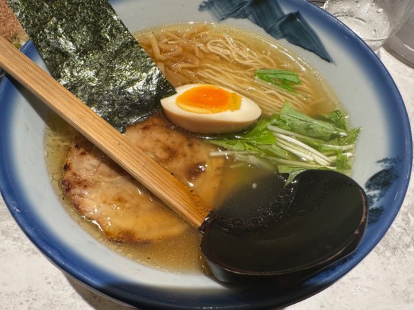 「ゆず塩ラーメン まろ味」@AFURI 横浜ランドマークタワー店の写真