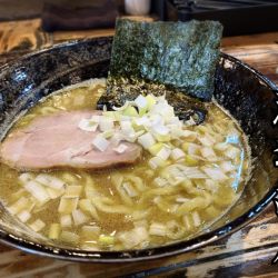 煮干しらーめん￥850