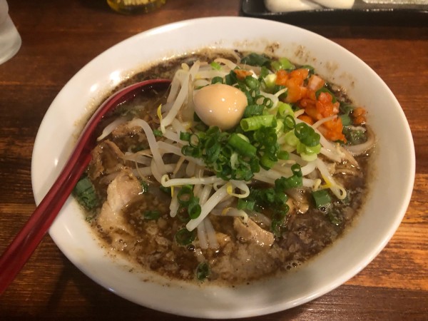 「さんまカレーラーメン」@らーめん ふじもとの写真