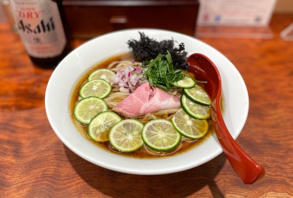 「【限定】酢橘の冷やしそば¥1200」@三馬路 東京店の写真