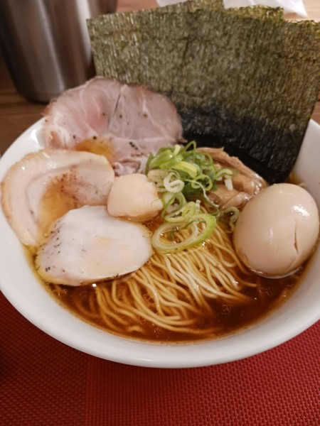 「特製醤油ラーメン(大盛)」@麺LOUISの写真
