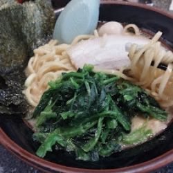 濃厚豚骨醤油ラーメン(かため)(800)＋のり(80)