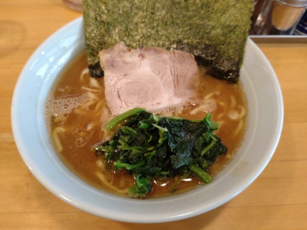 「ラーメンかため多め」@横浜家系ラーメン みと家の写真