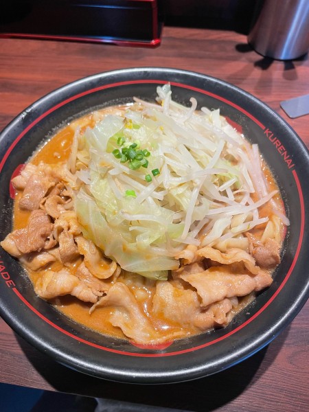 「みそらーめん大盛温玉」@麺創研 紅 武蔵新城の写真