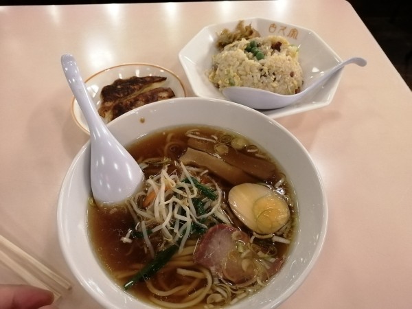 「小ラーメン、小チャーハン、餃子3個セット1050円」@ラーメン古久家 藤沢店の写真