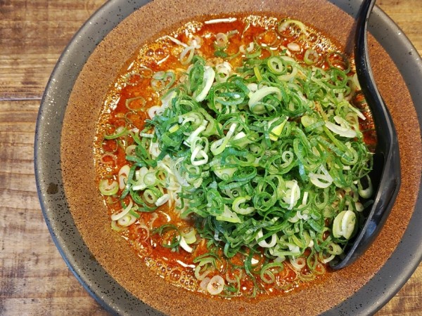 「広島汁なし担担麺（大盛）＋ネギ増し」@tomoruの写真