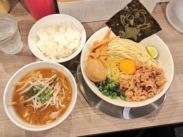 「【夏期限定】徳島つけ麺、味玉、ライス」@エキトンの店 井の庄の写真