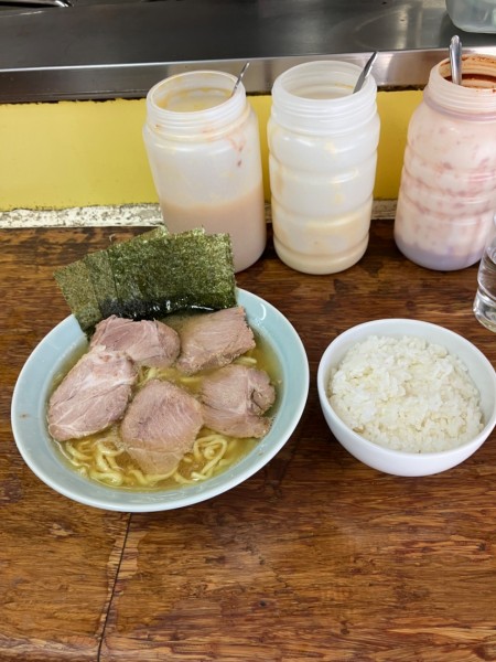 「チャーシュー麺　ライス」@まこと家の写真