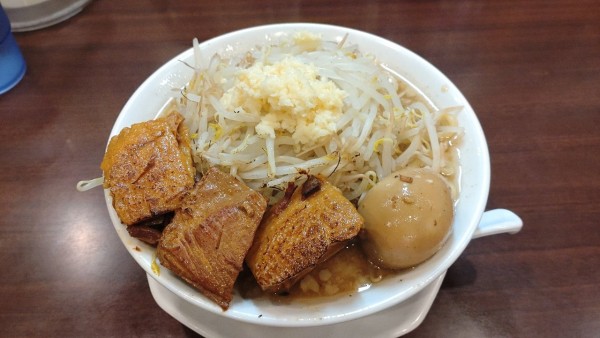 「ザ☆豚玉（小）」@ガツ盛リラーメン みちる屋 松戸店の写真