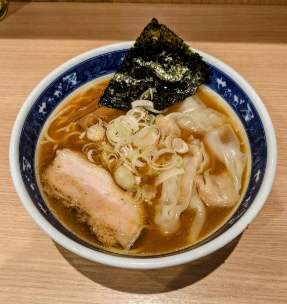 「海老入りわんたん麺　1,090円」@せたが屋 本店の写真