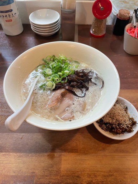 「博多豚骨ラーメン」@幸心堂の写真