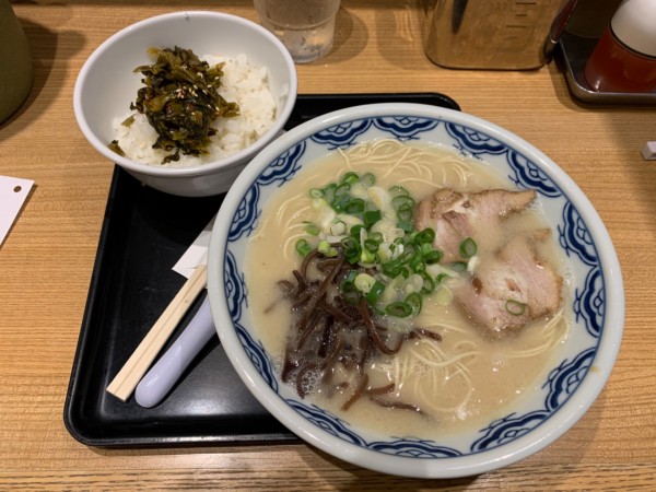 「高菜ごはんセット」@由丸 丸の内店の写真