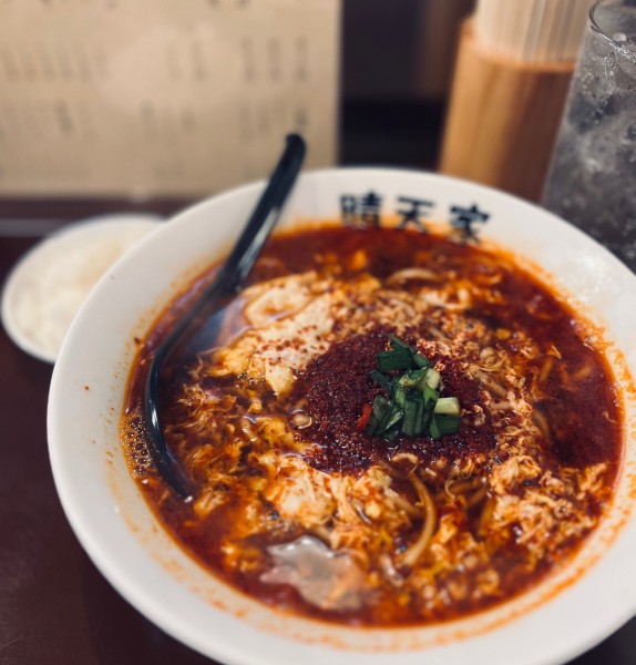 「辛麺(固め¥850)+大辛(¥100)他」@晴天家の写真