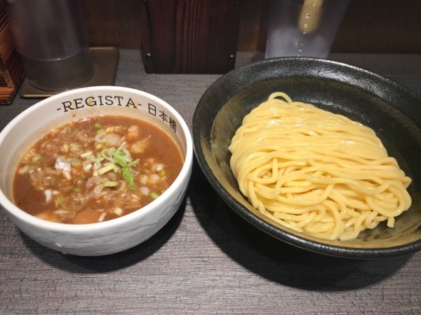 「濃厚つけ麺」@SPORTS DINING REGISTA 日本橋支店の写真