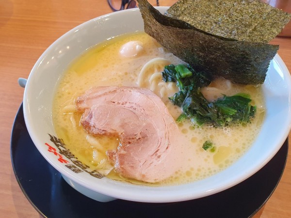 「塩ラーメン」@町田商店 由比ヶ浜店の写真