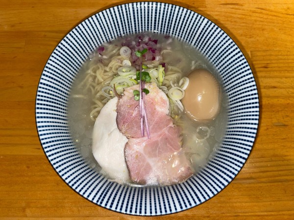 「【限定】味玉入り冷やし貝だしそば 白(¥1,100)」@貝だし麺 きた田の写真