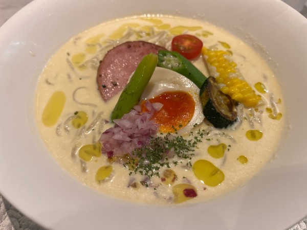 「冷やしモロコシヌードル(限定)」@らぁ麺・つけ麺 彩はにほへとの写真