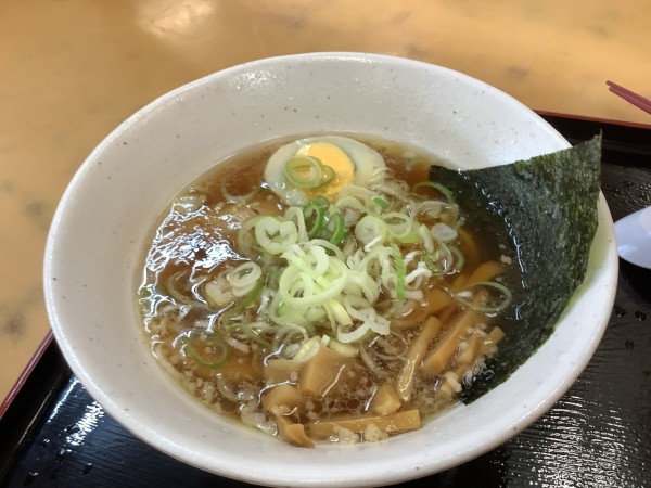 「川越醤油ラーメン　900円」@道なか食堂 げんきの写真