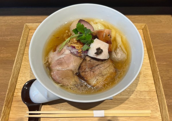 「特製らぁ麺　しお」@らぁ麺や 嶋の写真